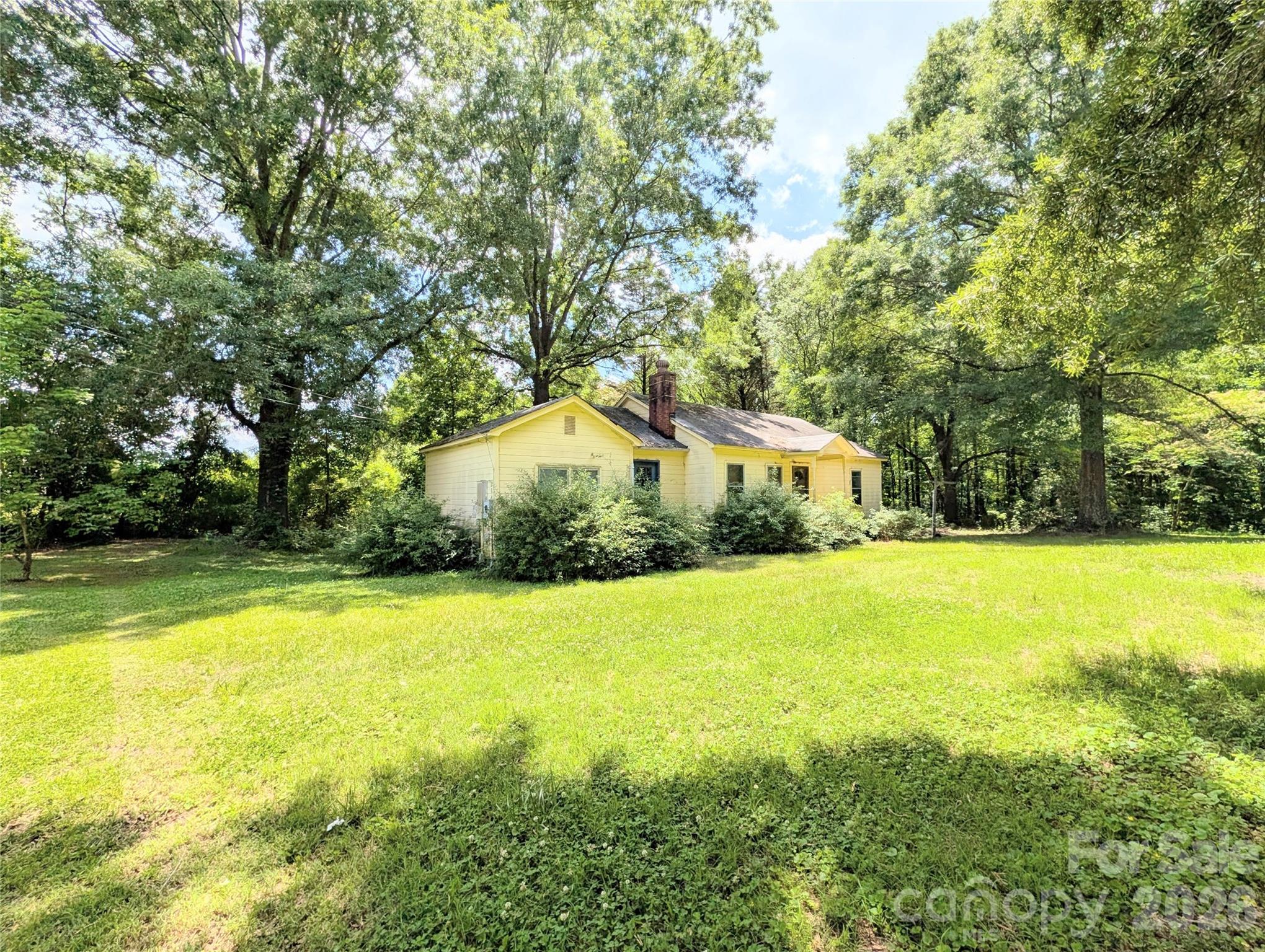 204 Brown Waterson Road — Cherryville