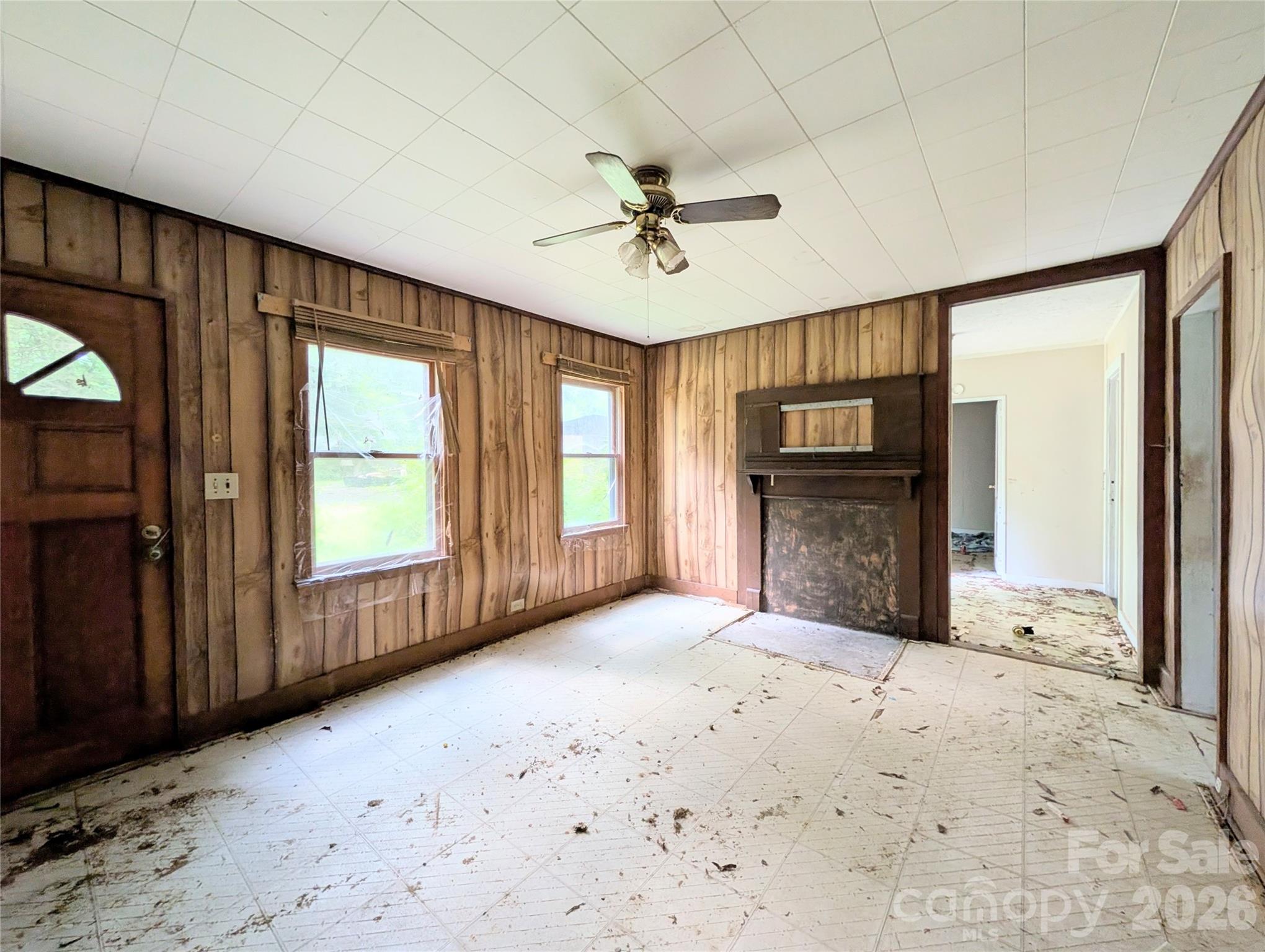 204 Brown Waterson Road — Cherryville
