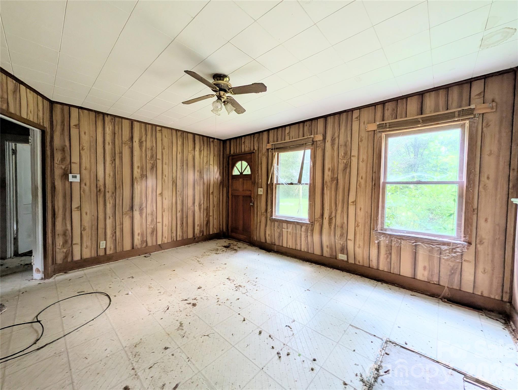204 Brown Waterson Road — Cherryville