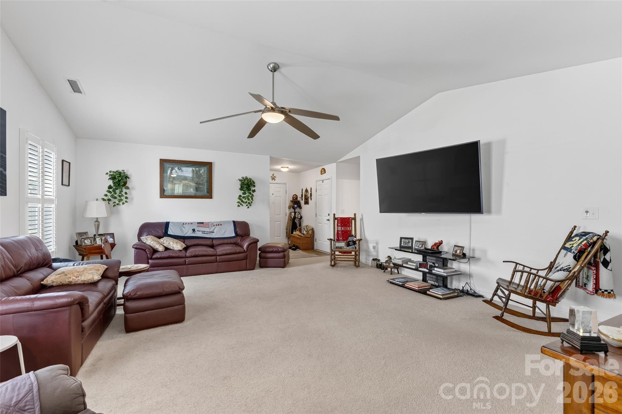 627 Smokehouse Lane — Albemarle