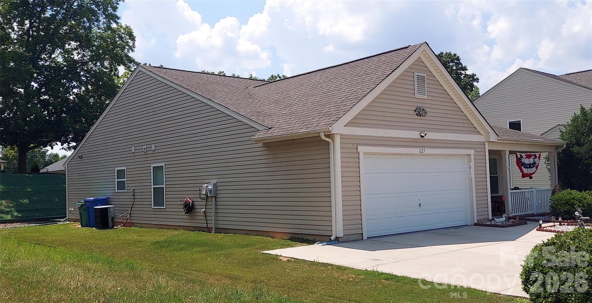 627 Smokehouse Lane — Albemarle