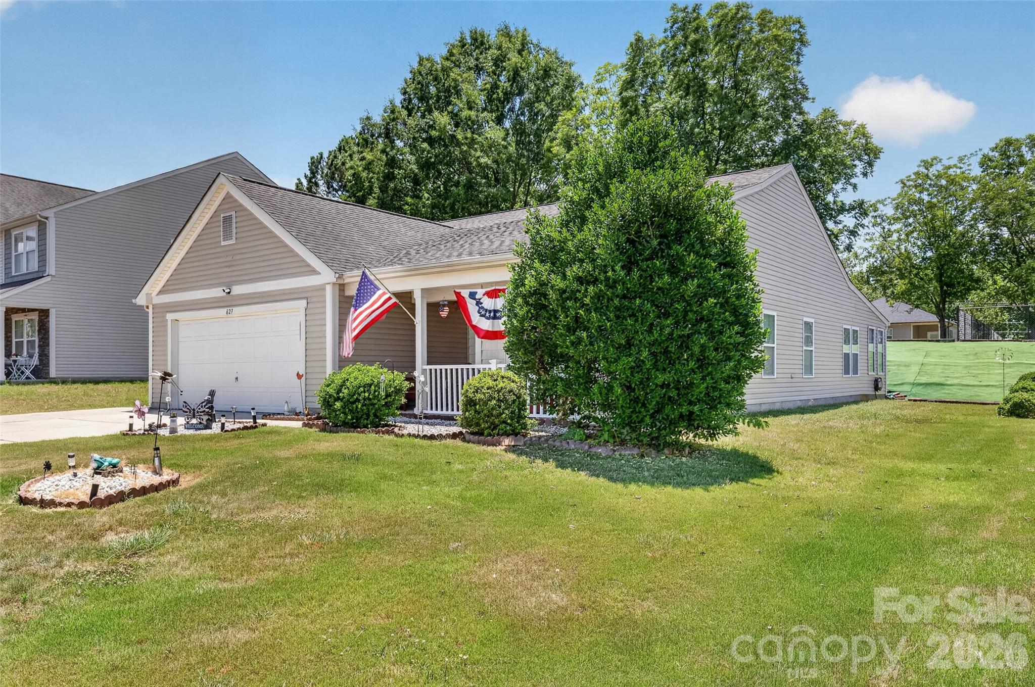 627 Smokehouse Lane — Albemarle