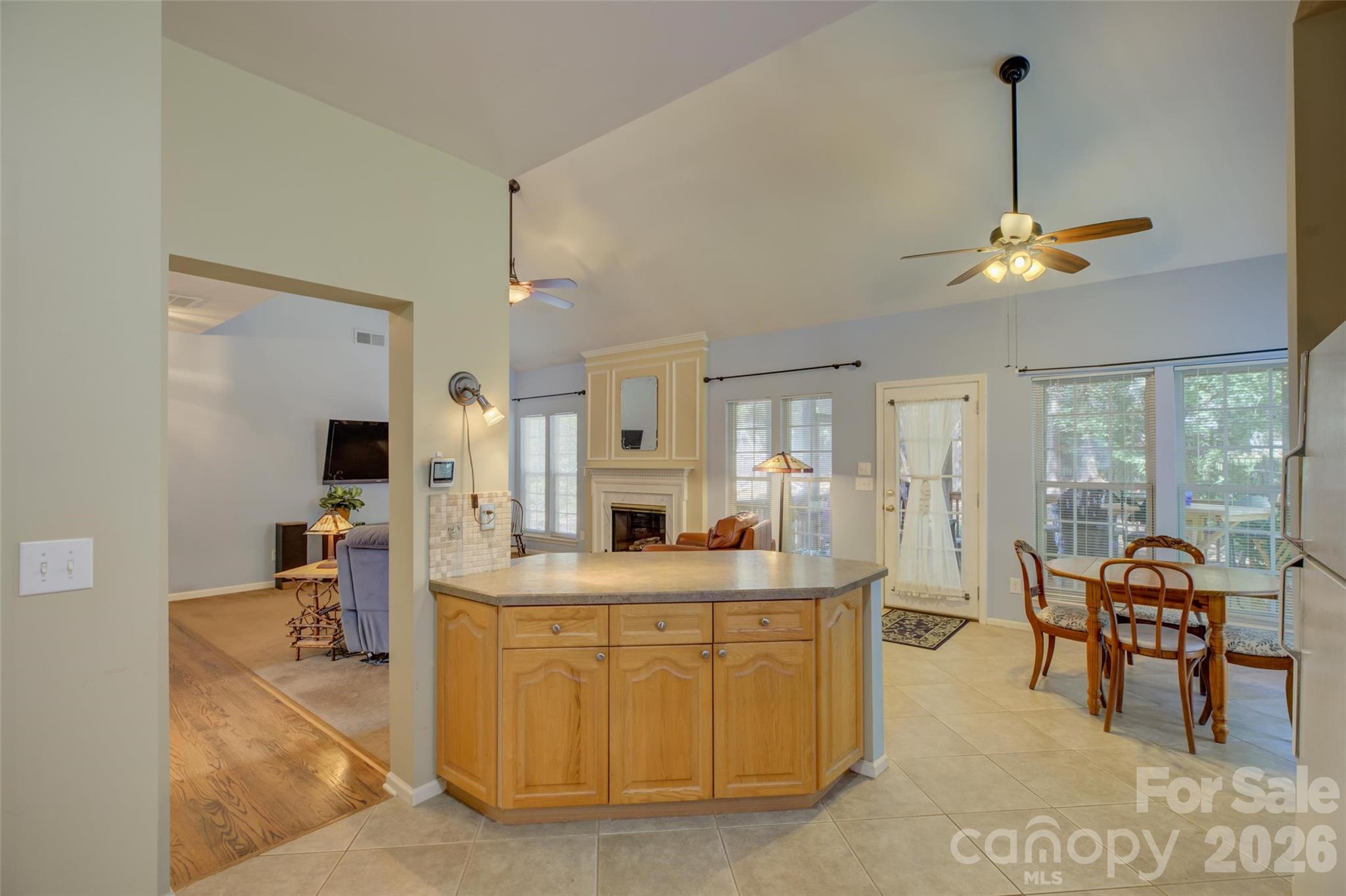 11611 Knightsdale Drive — Charlotte