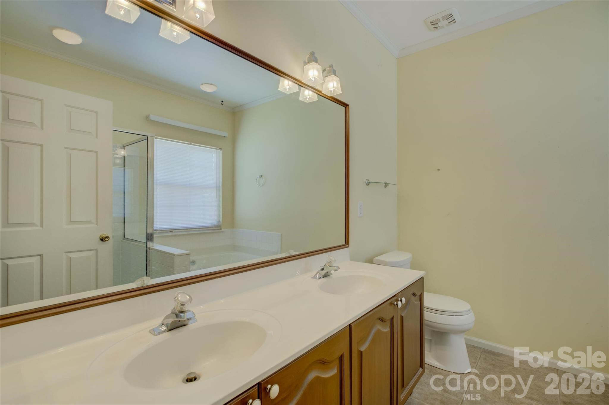 11611 Knightsdale Drive — Charlotte