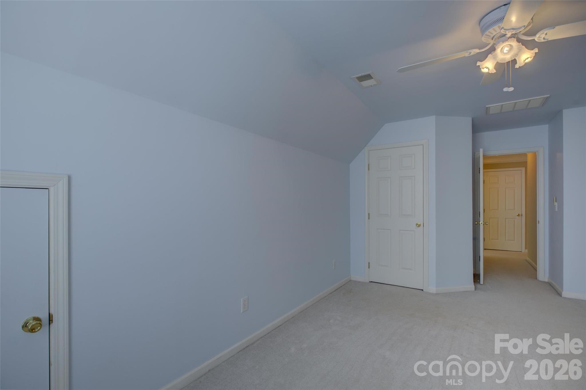11611 Knightsdale Drive — Charlotte