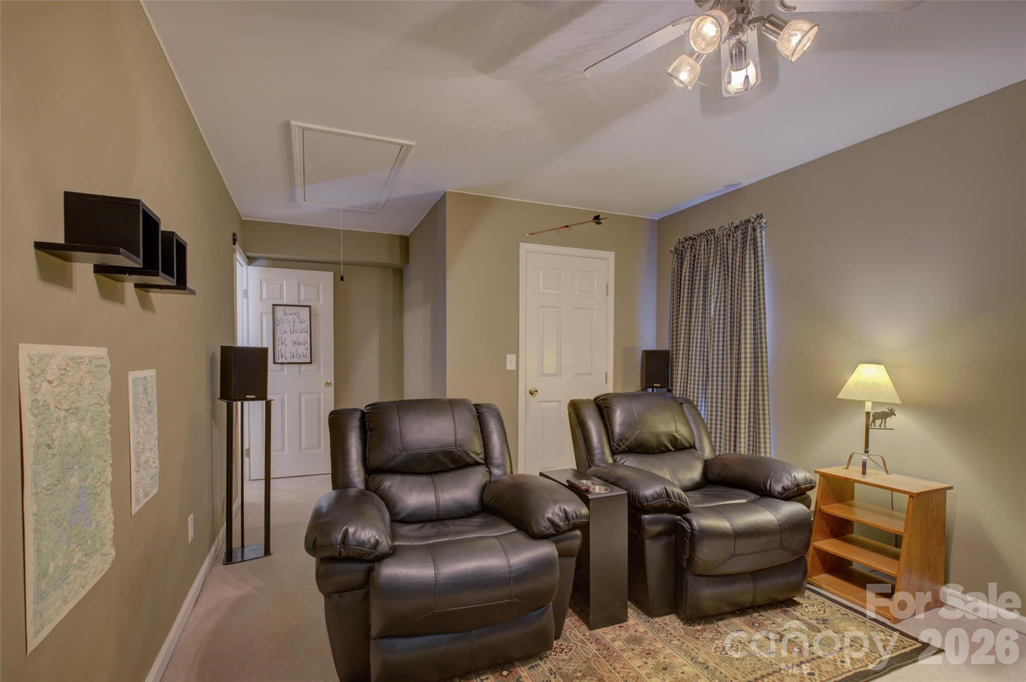 11611 Knightsdale Drive — Charlotte