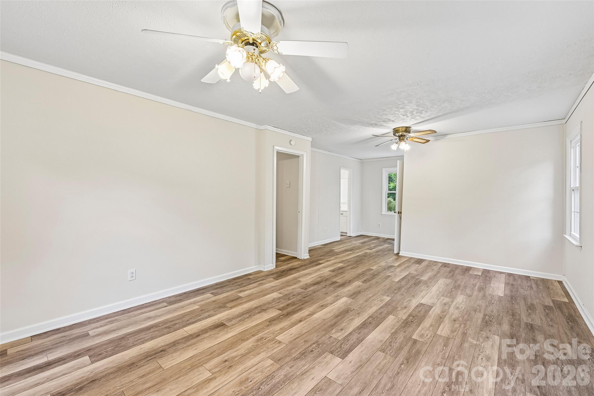 1621 N Oak Drive — Shelby