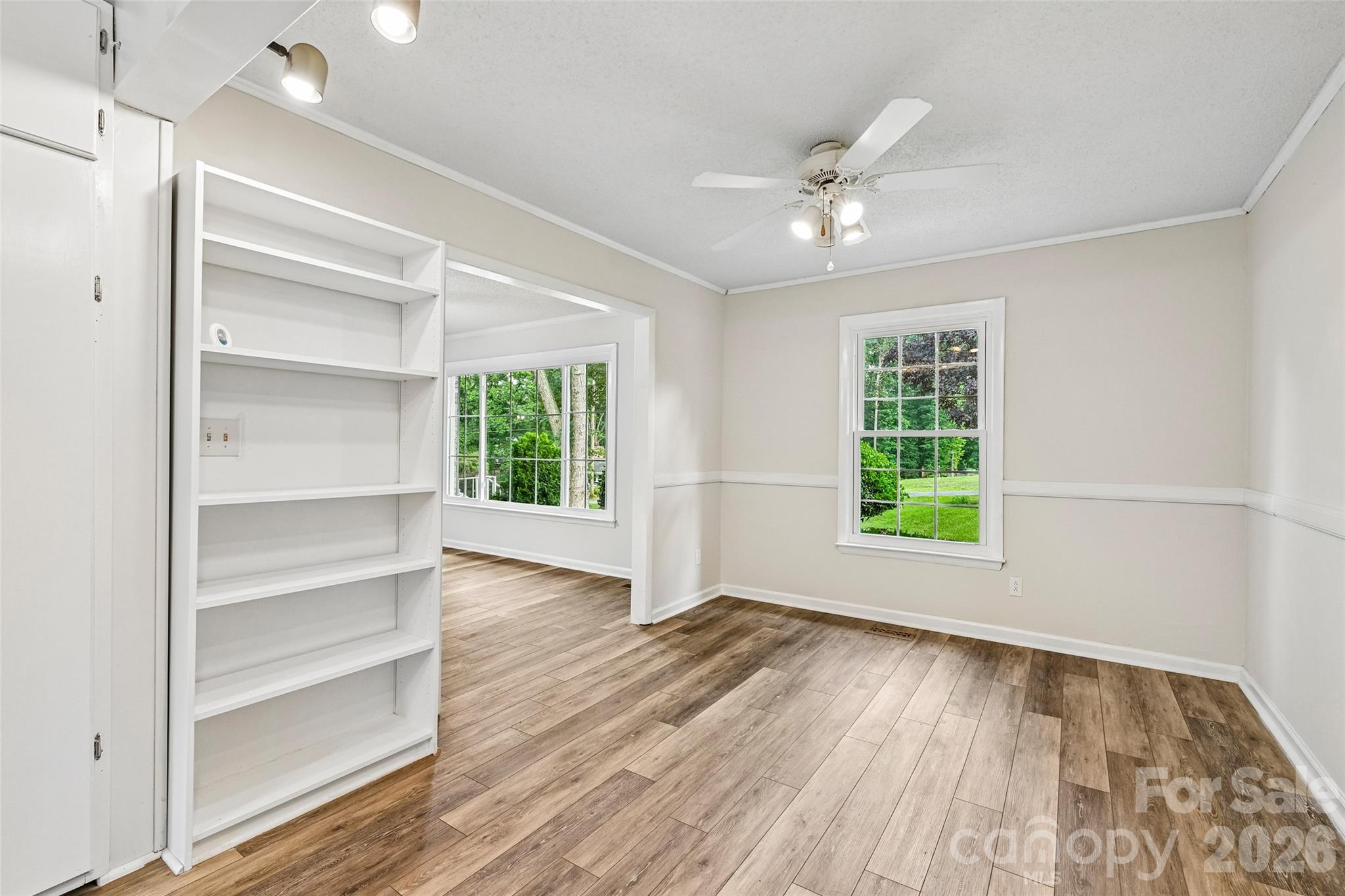 1621 N Oak Drive — Shelby