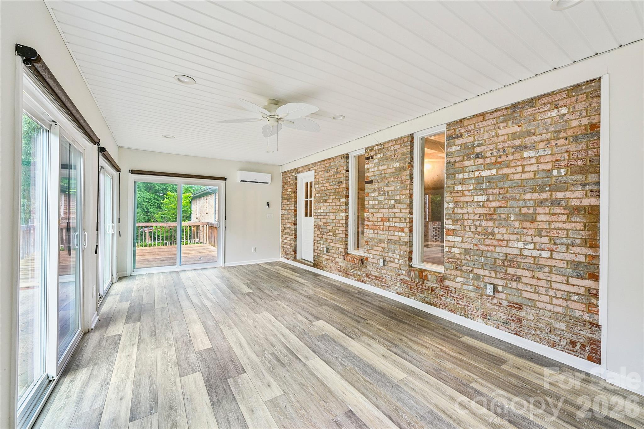 1621 N Oak Drive — Shelby