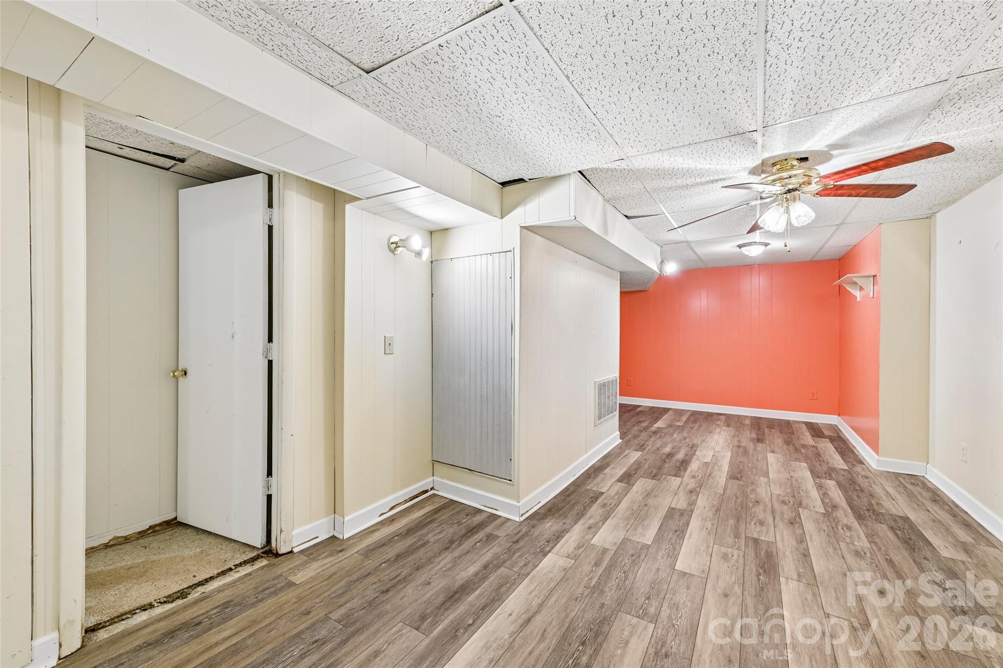 1621 N Oak Drive — Shelby