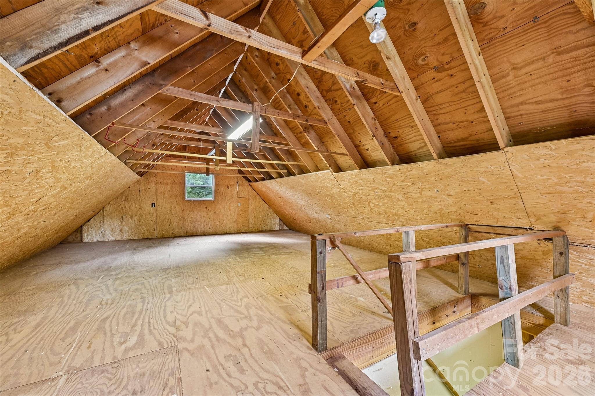 1621 N Oak Drive — Shelby