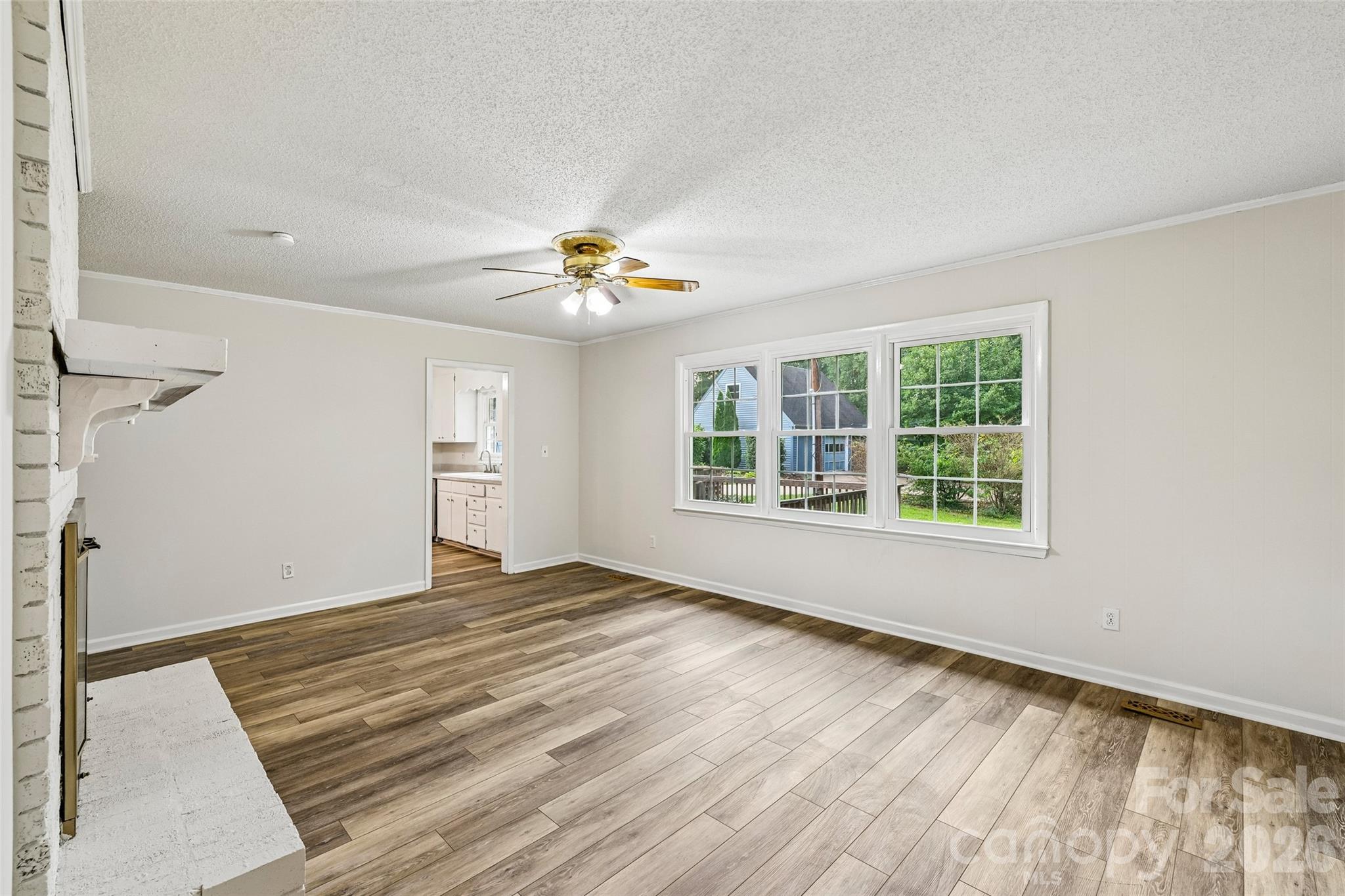 1621 N Oak Drive — Shelby
