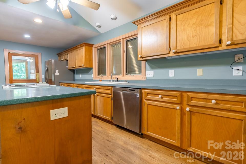 100 Seven Drive — Chapin