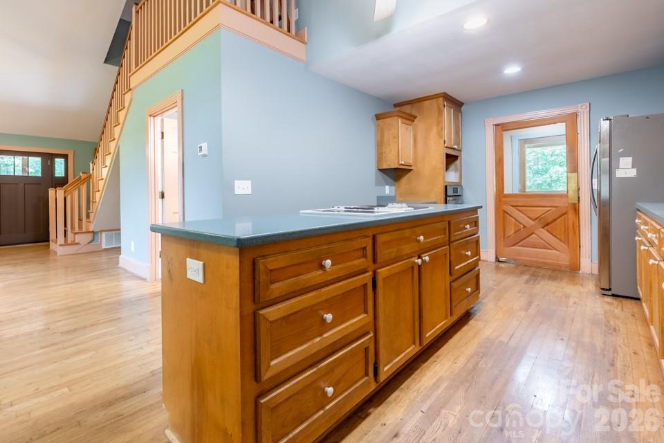 100 Seven Drive — Chapin