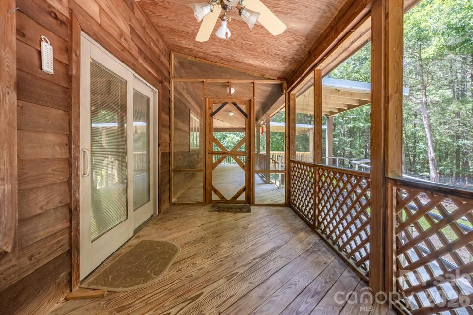 100 Seven Drive — Chapin
