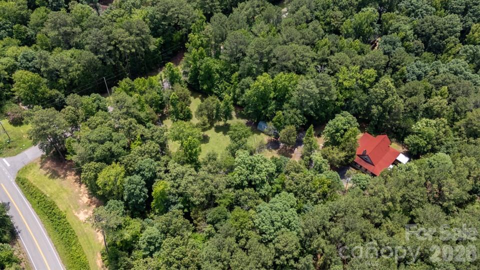 100 Seven Drive — Chapin