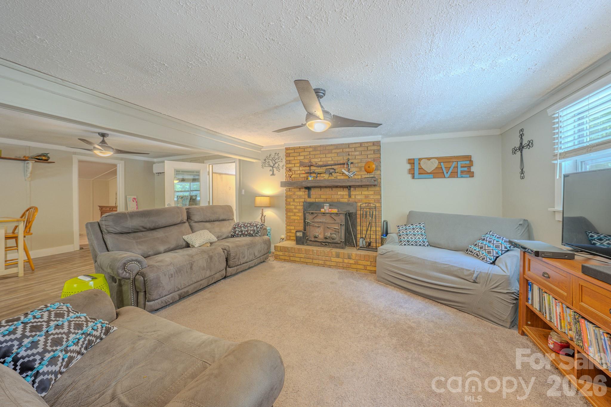 2455 Whisper Wind Lane — Morganton