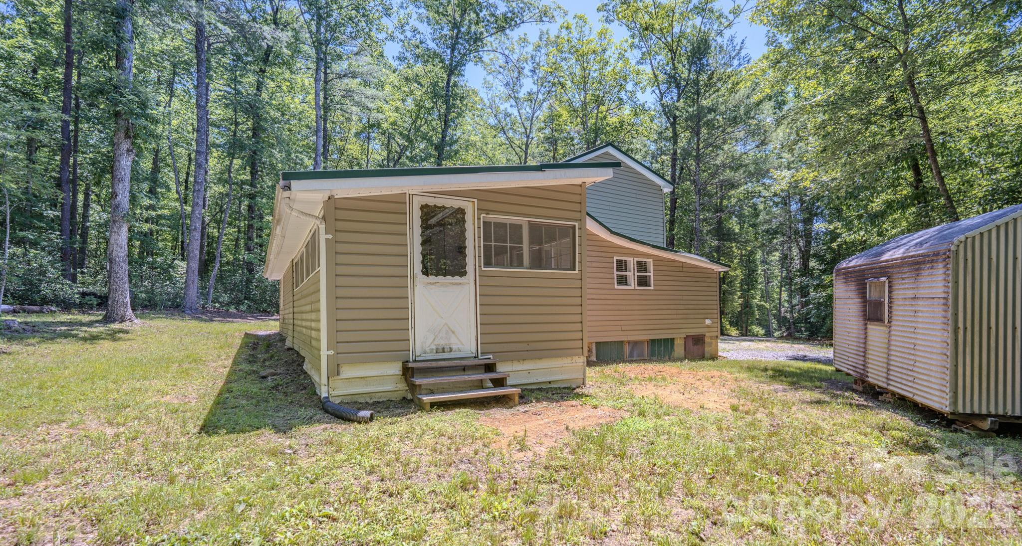 2455 Whisper Wind Lane — Morganton