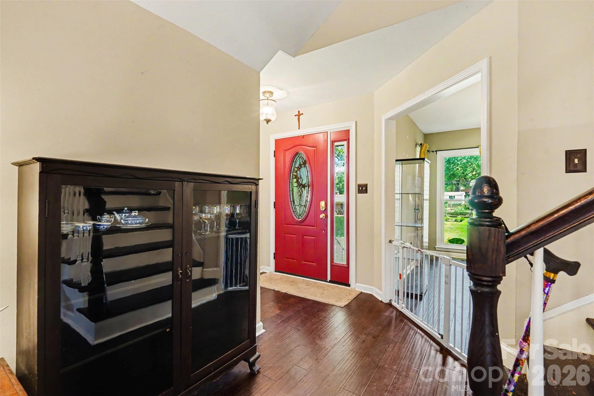141 32nd Avenue NW — Hickory