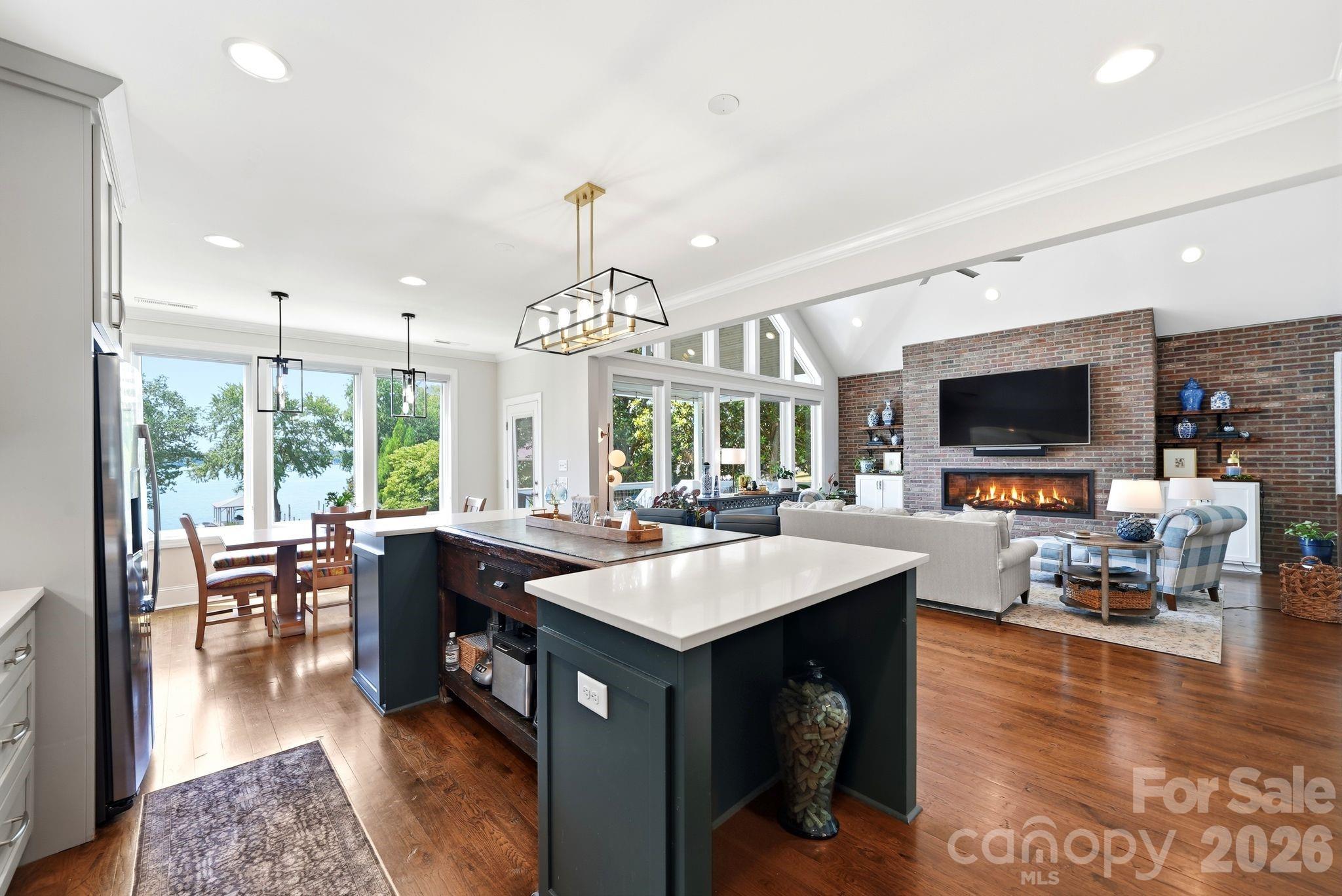 4293 Harbor Lane — Sherrills Ford