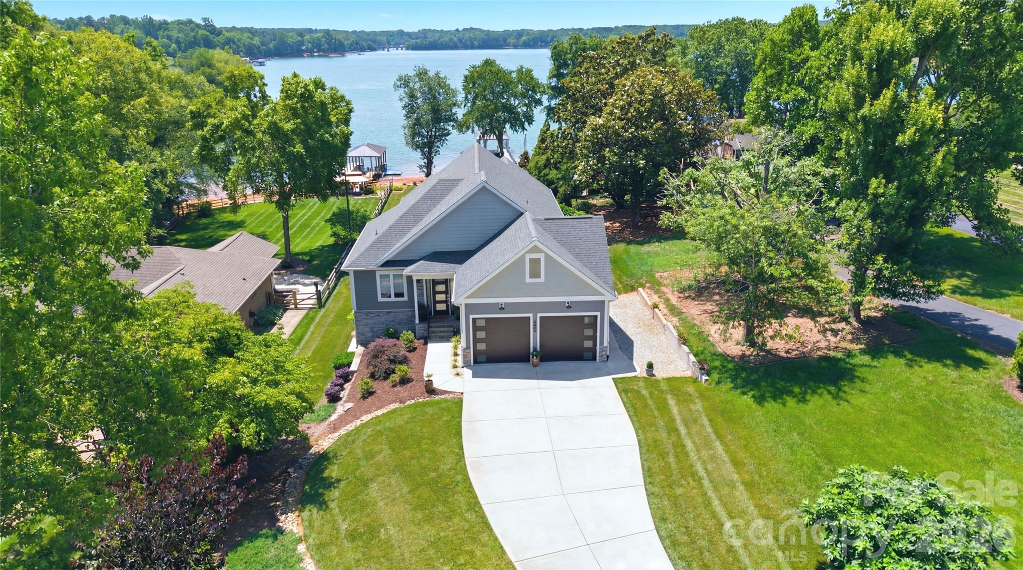 4293 Harbor Lane — Sherrills Ford