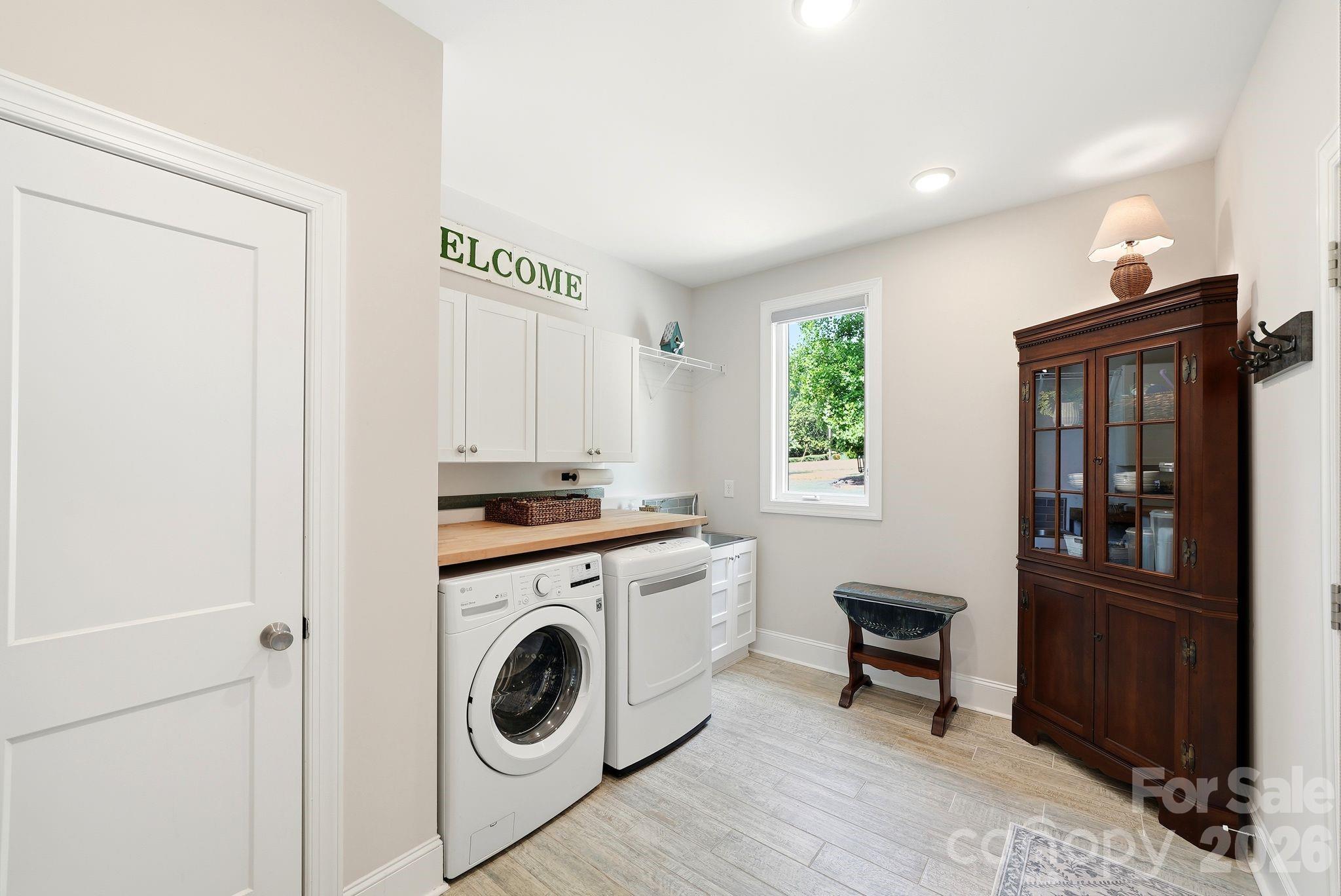 4293 Harbor Lane — Sherrills Ford
