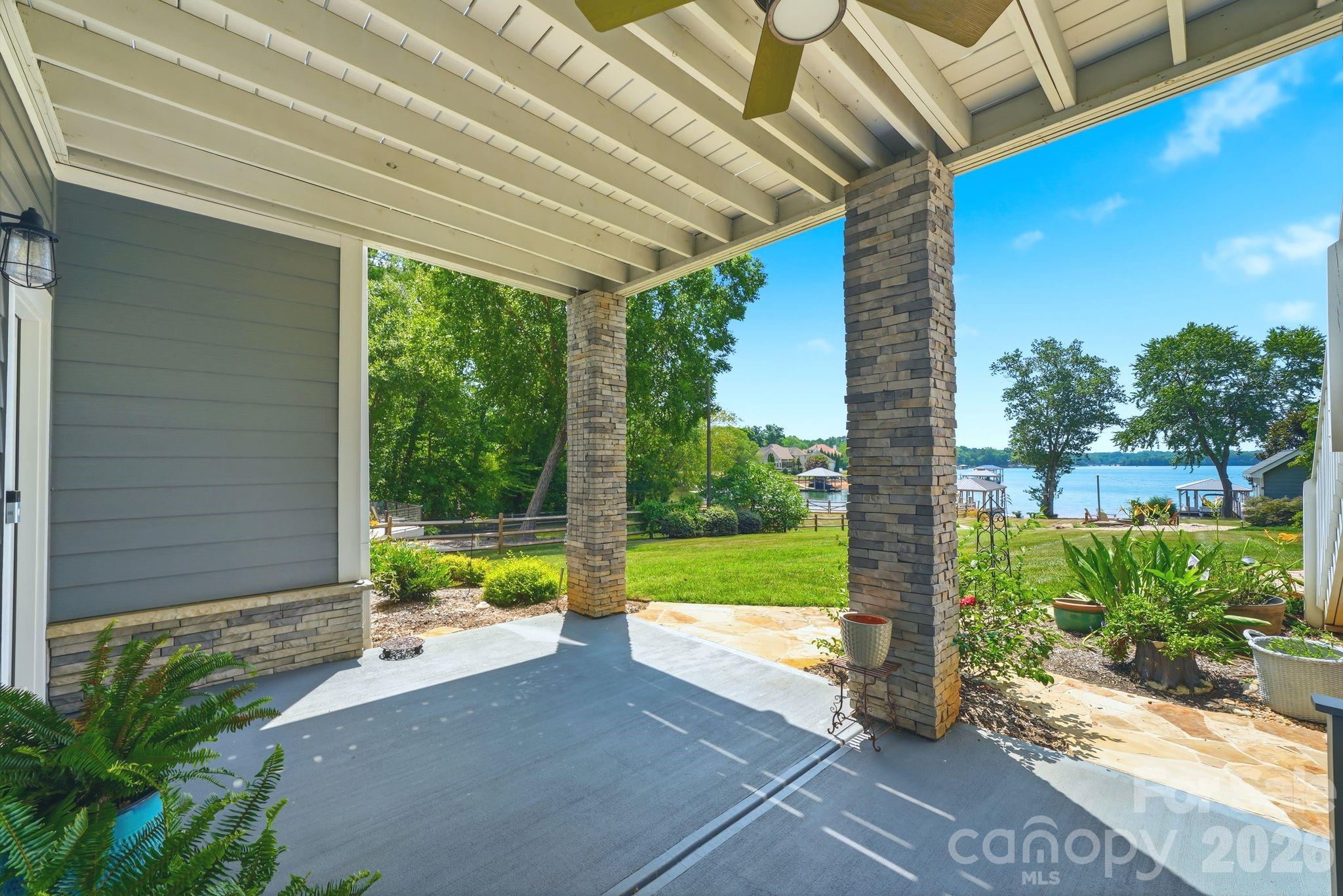 4293 Harbor Lane — Sherrills Ford