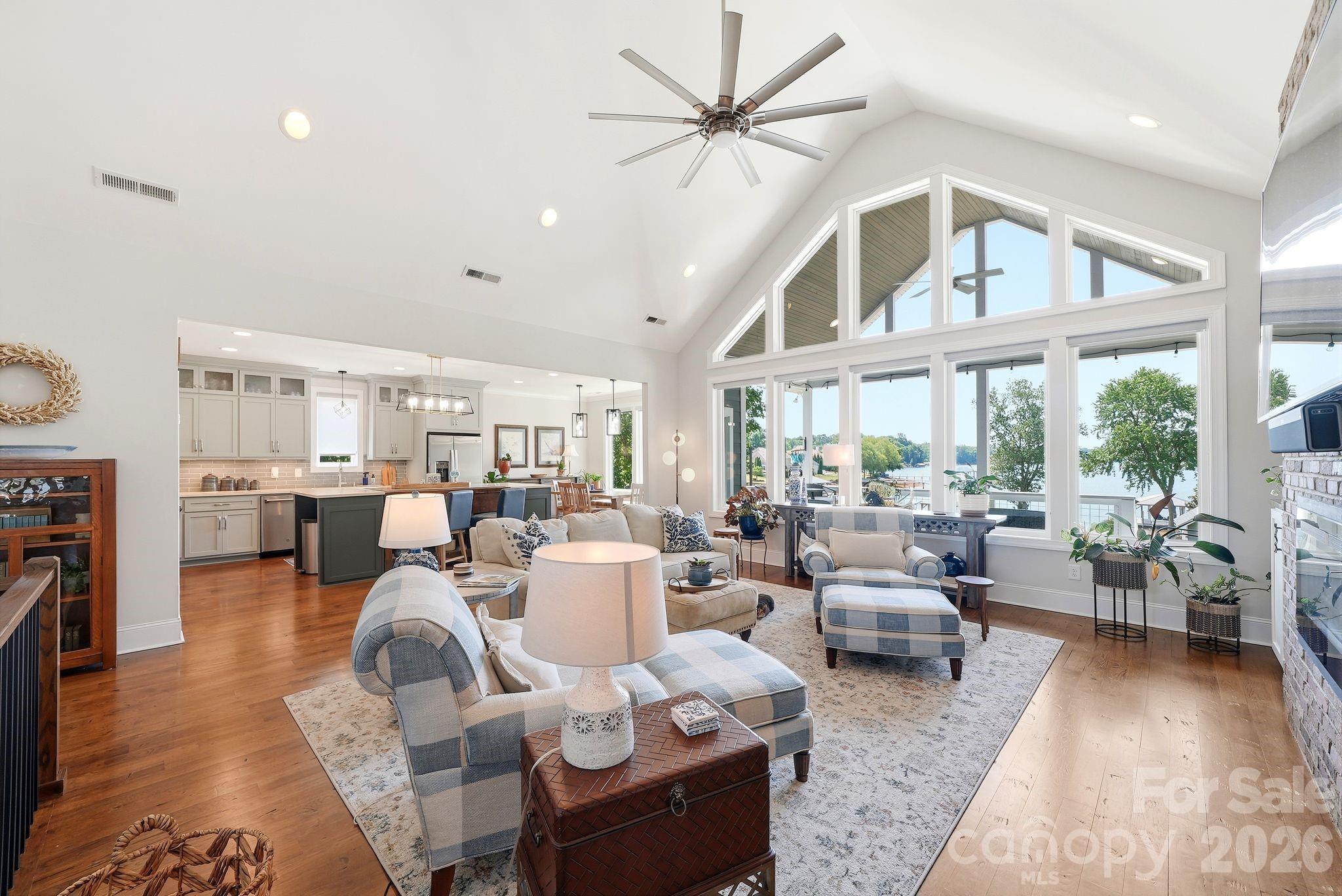 4293 Harbor Lane — Sherrills Ford