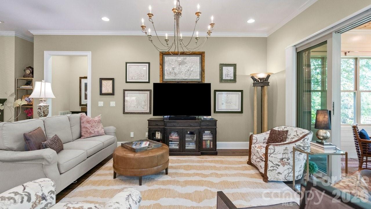 4854 Looking Glass Trail — Denver