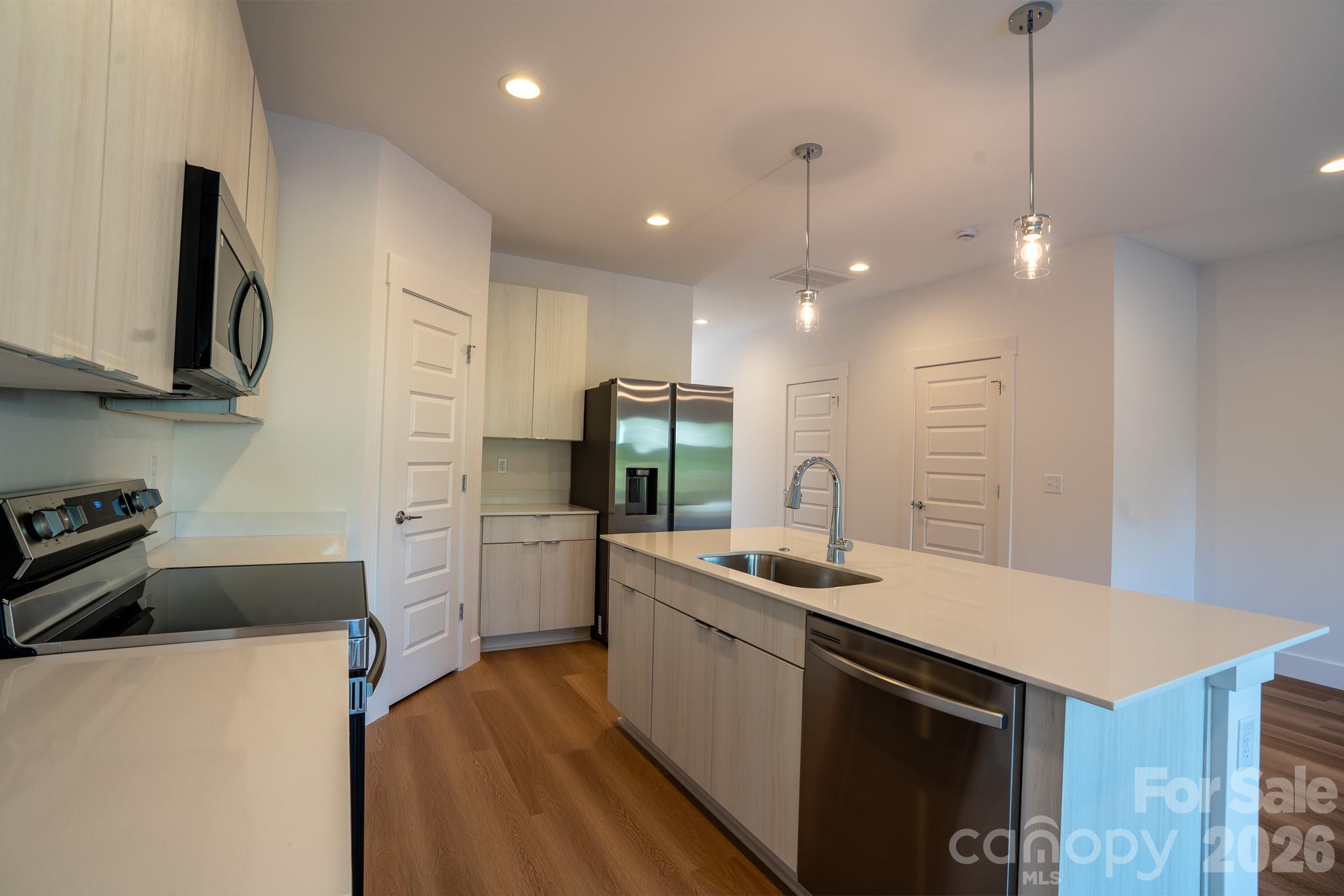15 Bolton Street #8 — Asheville