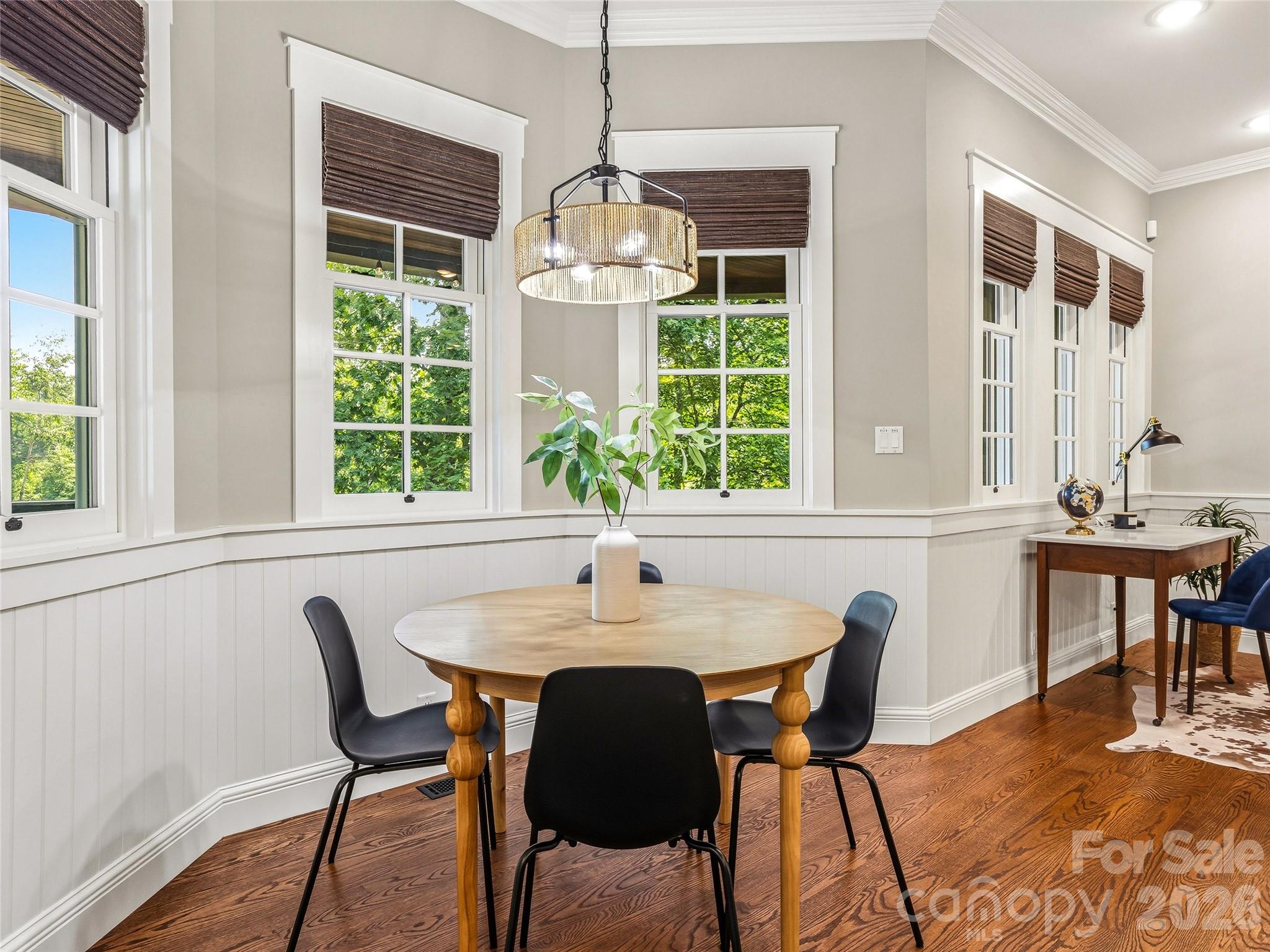 1 Cedar Chine Drive — Asheville