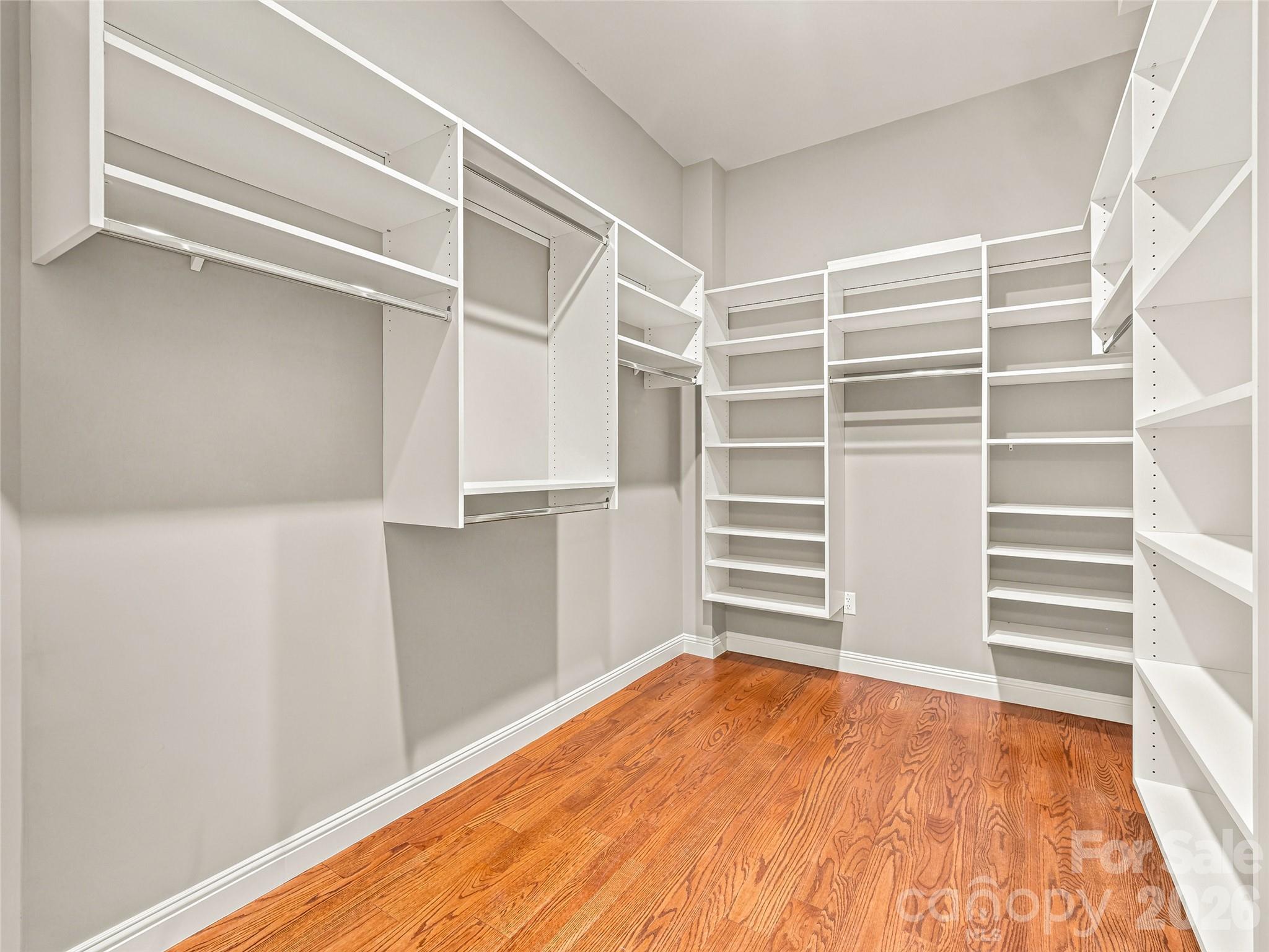 1 Cedar Chine Drive — Asheville