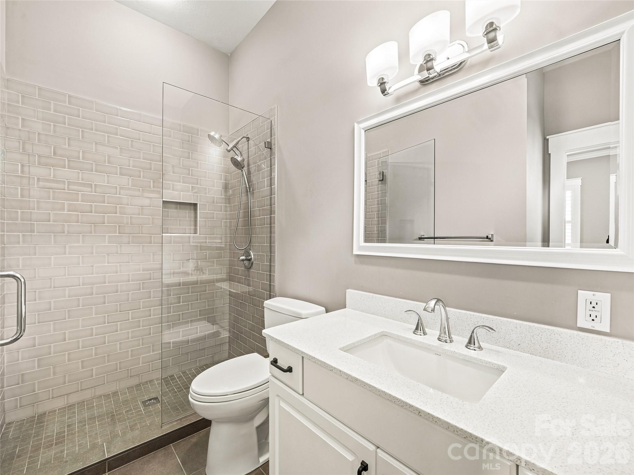 1 Cedar Chine Drive — Asheville