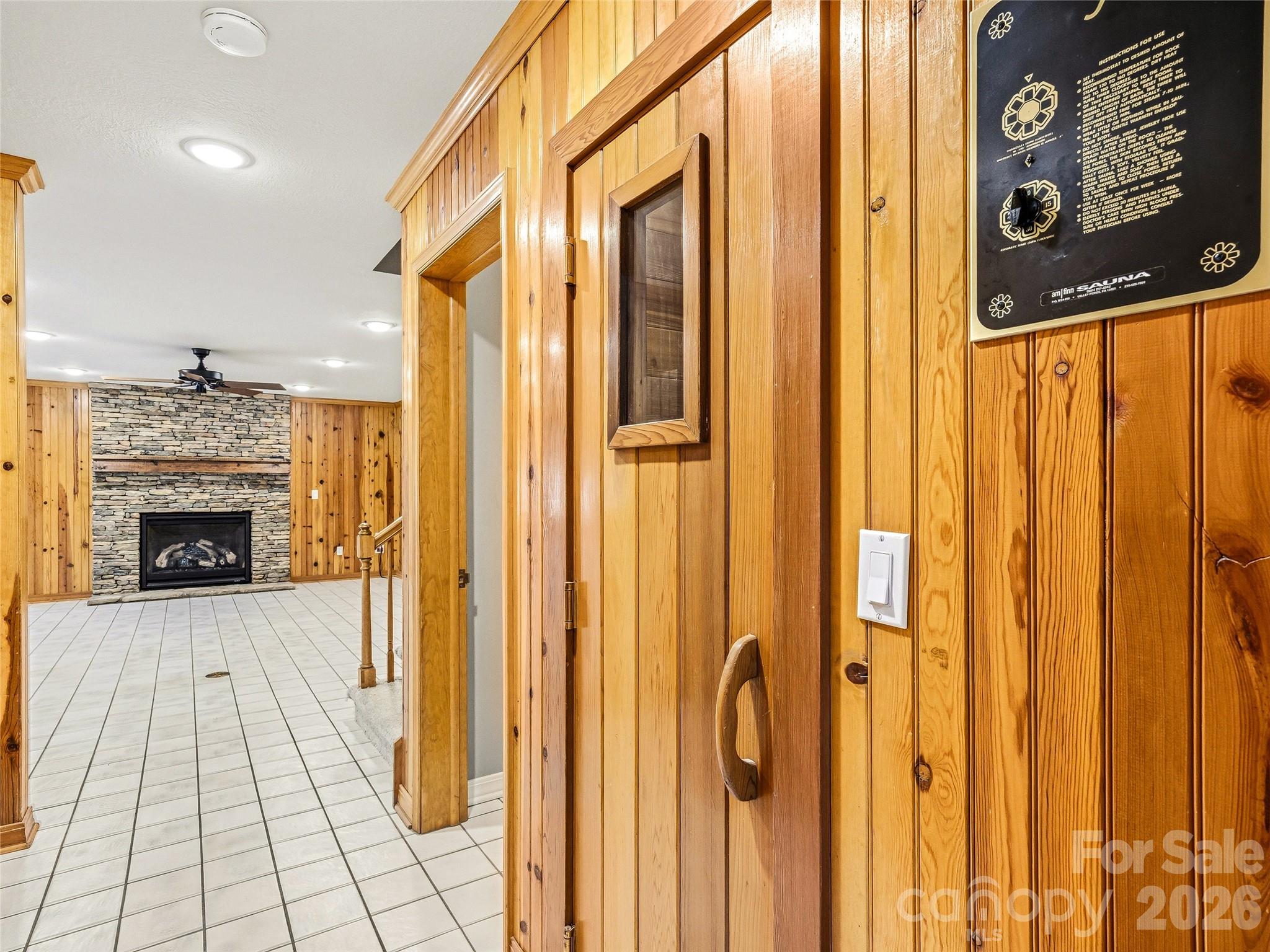 1 Cedar Chine Drive — Asheville