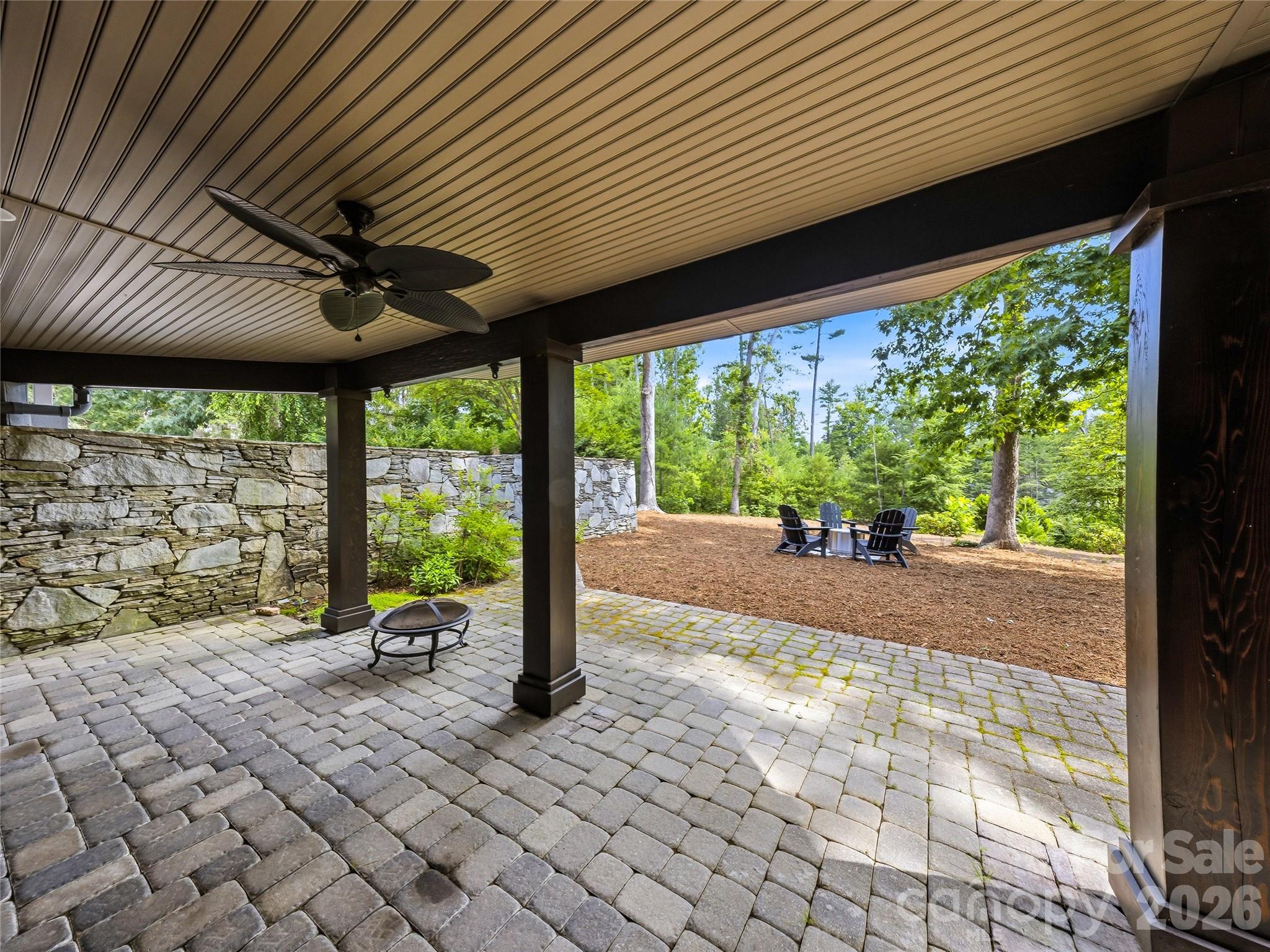 1 Cedar Chine Drive — Asheville