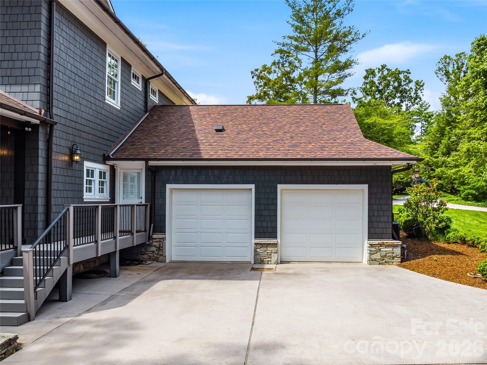 1 Cedar Chine Drive — Asheville