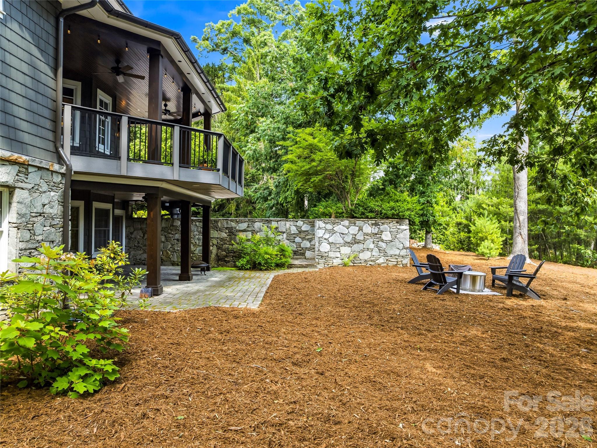 1 Cedar Chine Drive — Asheville