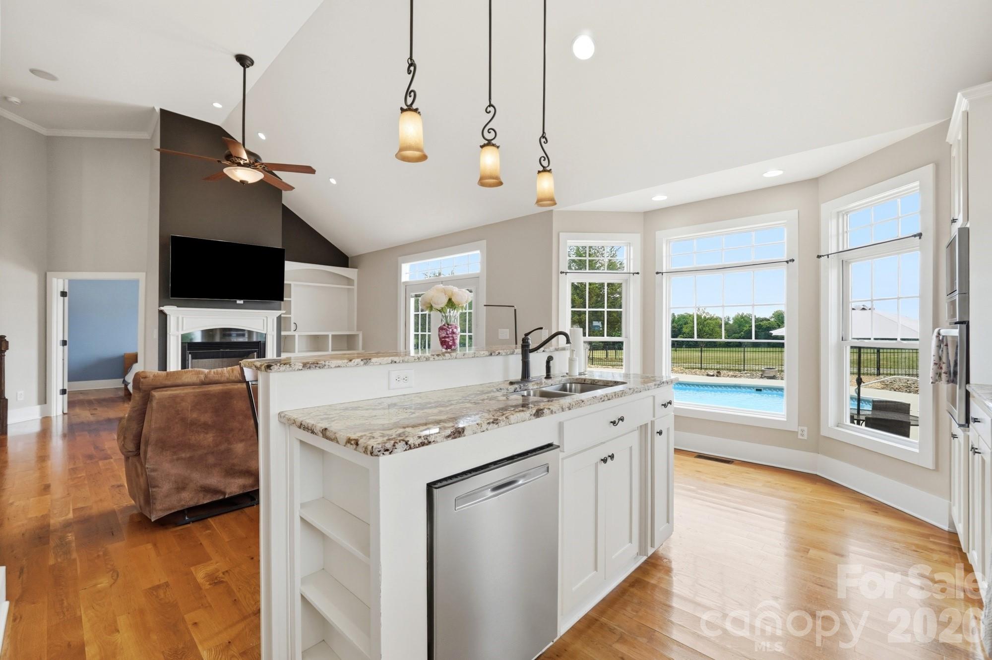 3048 Seagletown Road — Vale