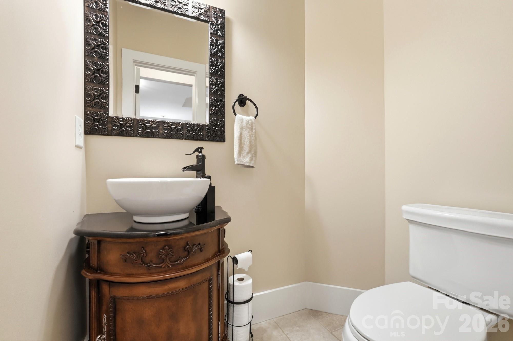 3048 Seagletown Road — Vale