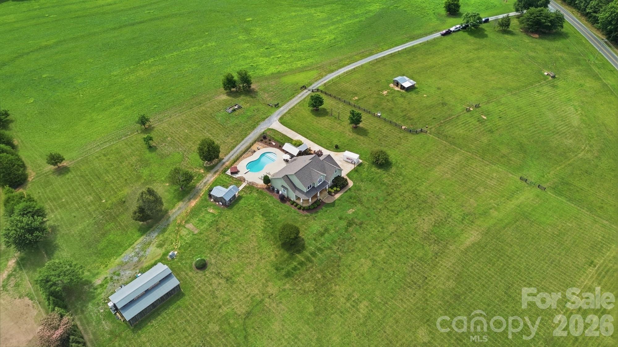 3048 Seagletown Road — Vale