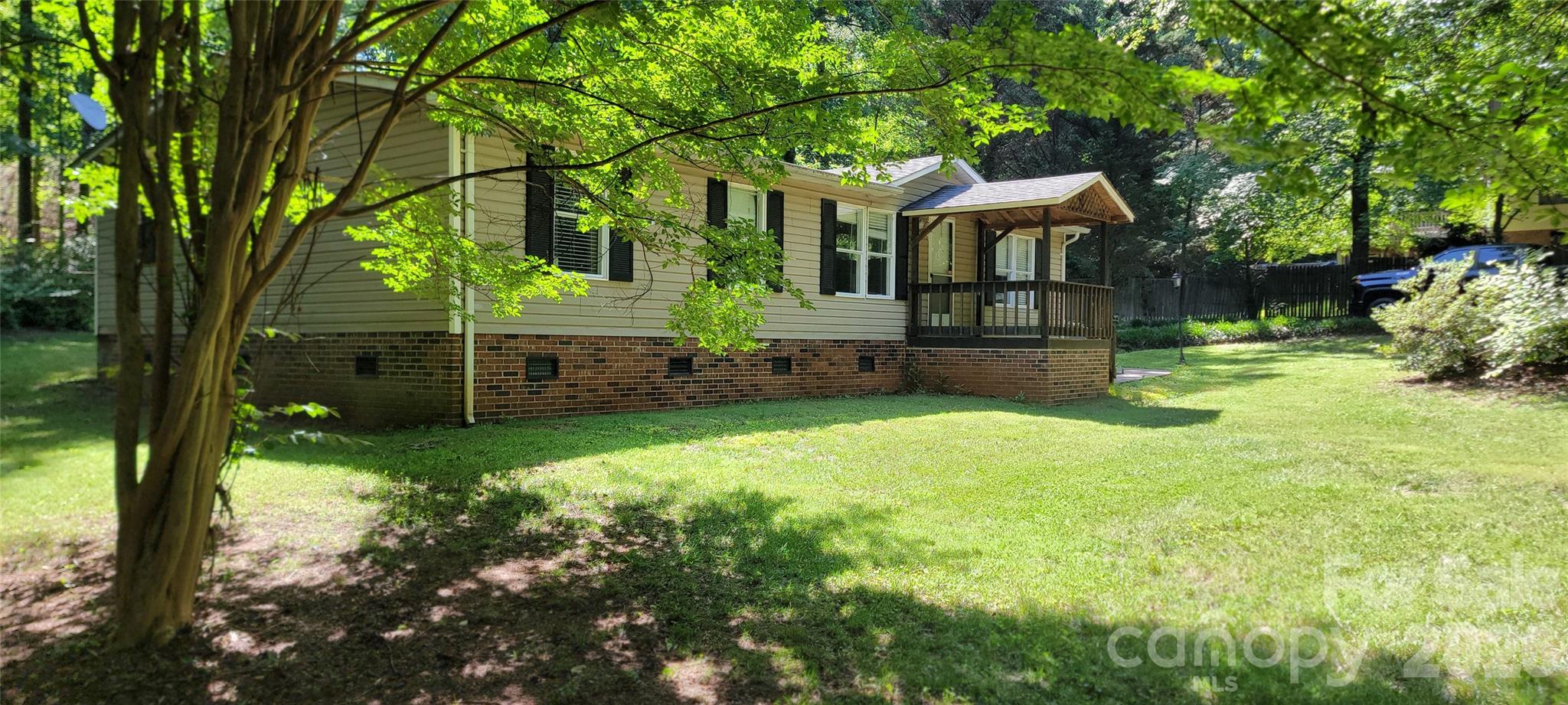 5992 Rest Home Road — Claremont