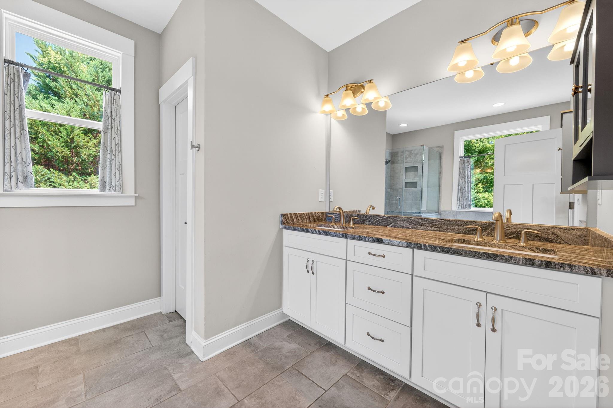 1824 Laveta Road — Charlotte