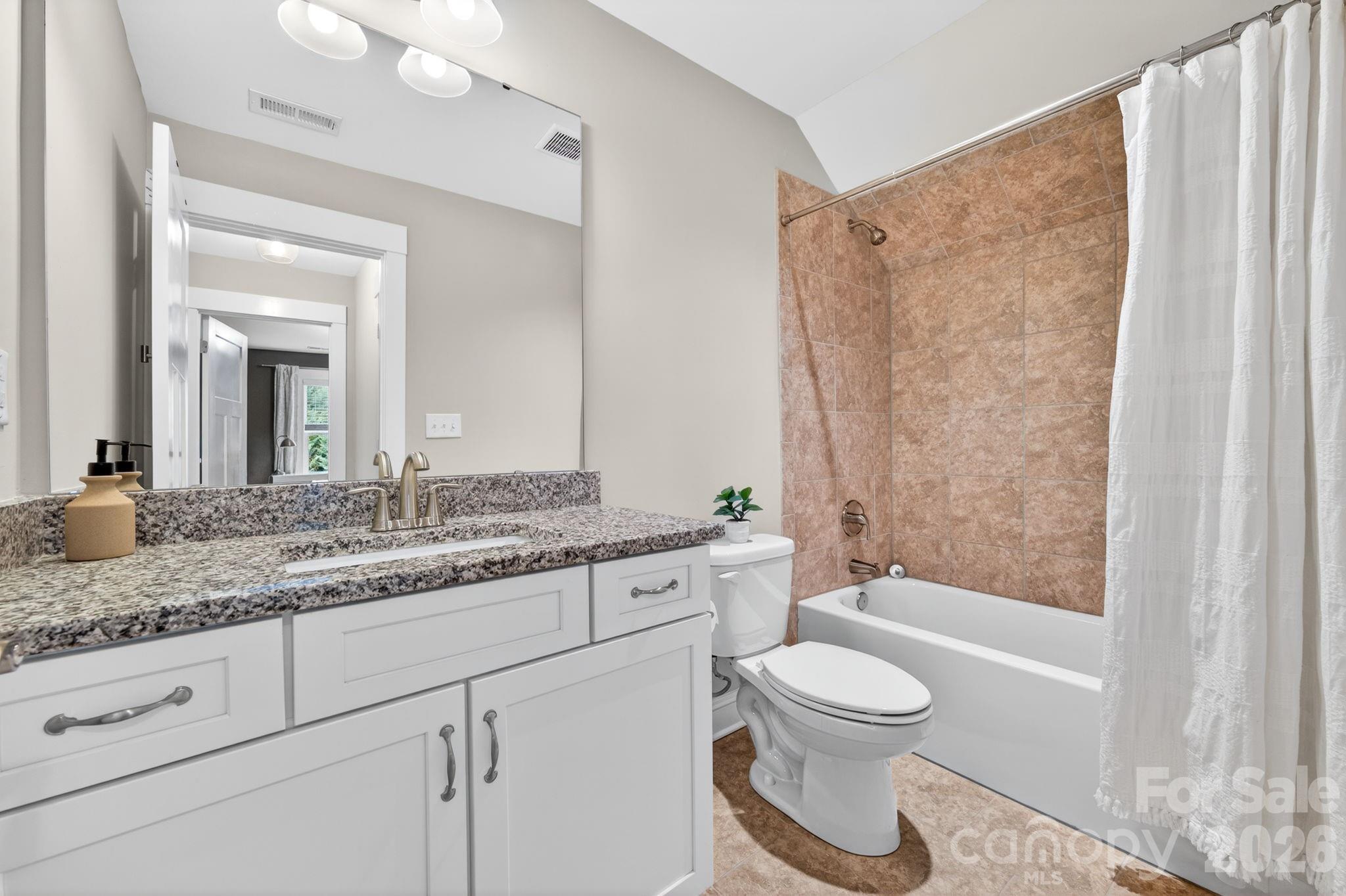 1824 Laveta Road — Charlotte