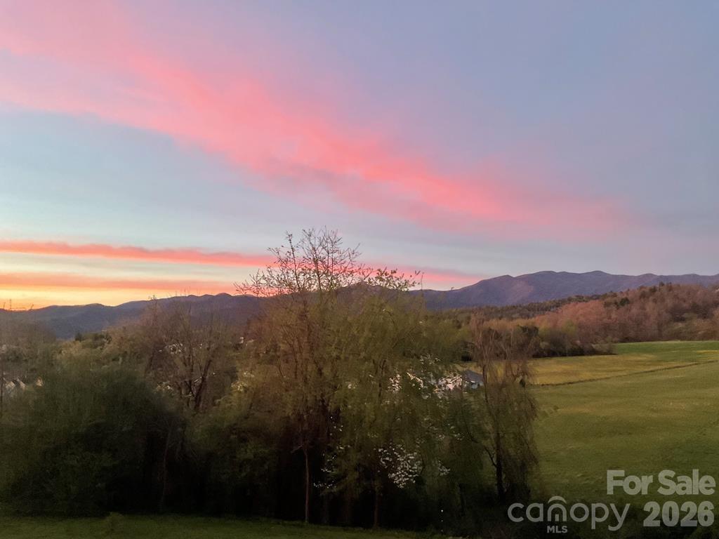 101 Mill Street — Hayesville