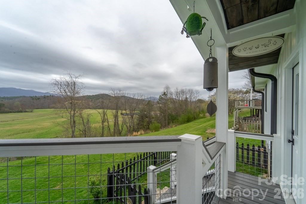 101 Mill Street — Hayesville