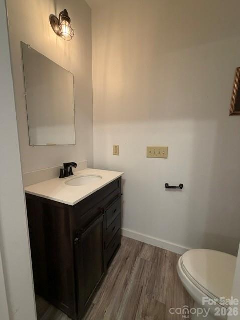 140 Falls Crossing Road — Burnsville