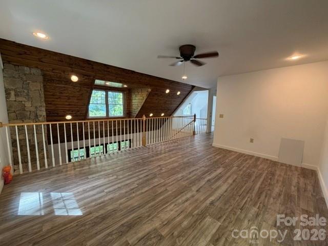 140 Falls Crossing Road — Burnsville