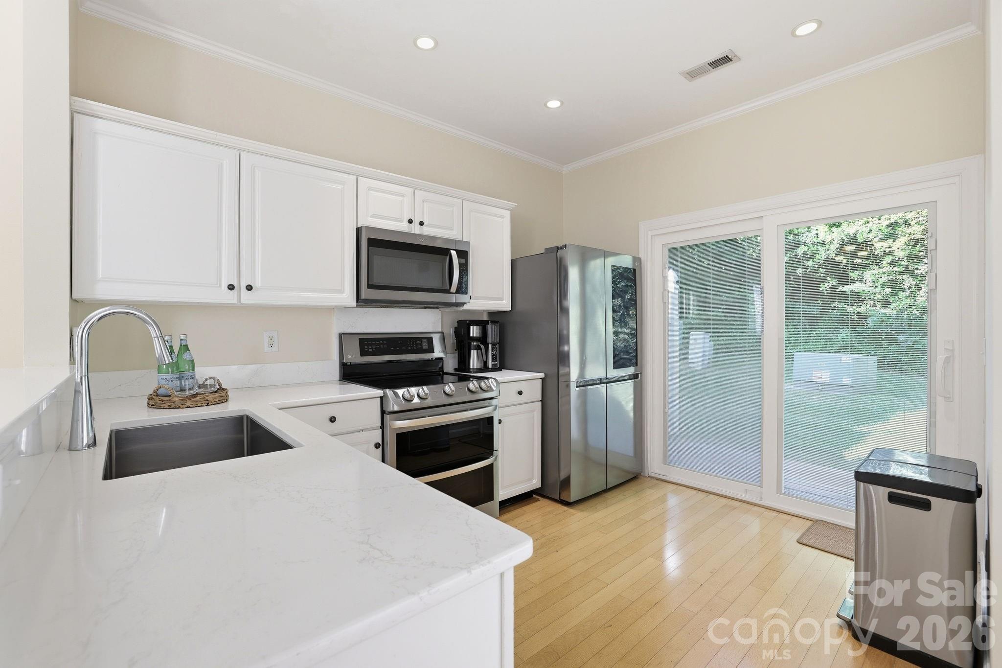 16936 Commons Creek Drive — Charlotte