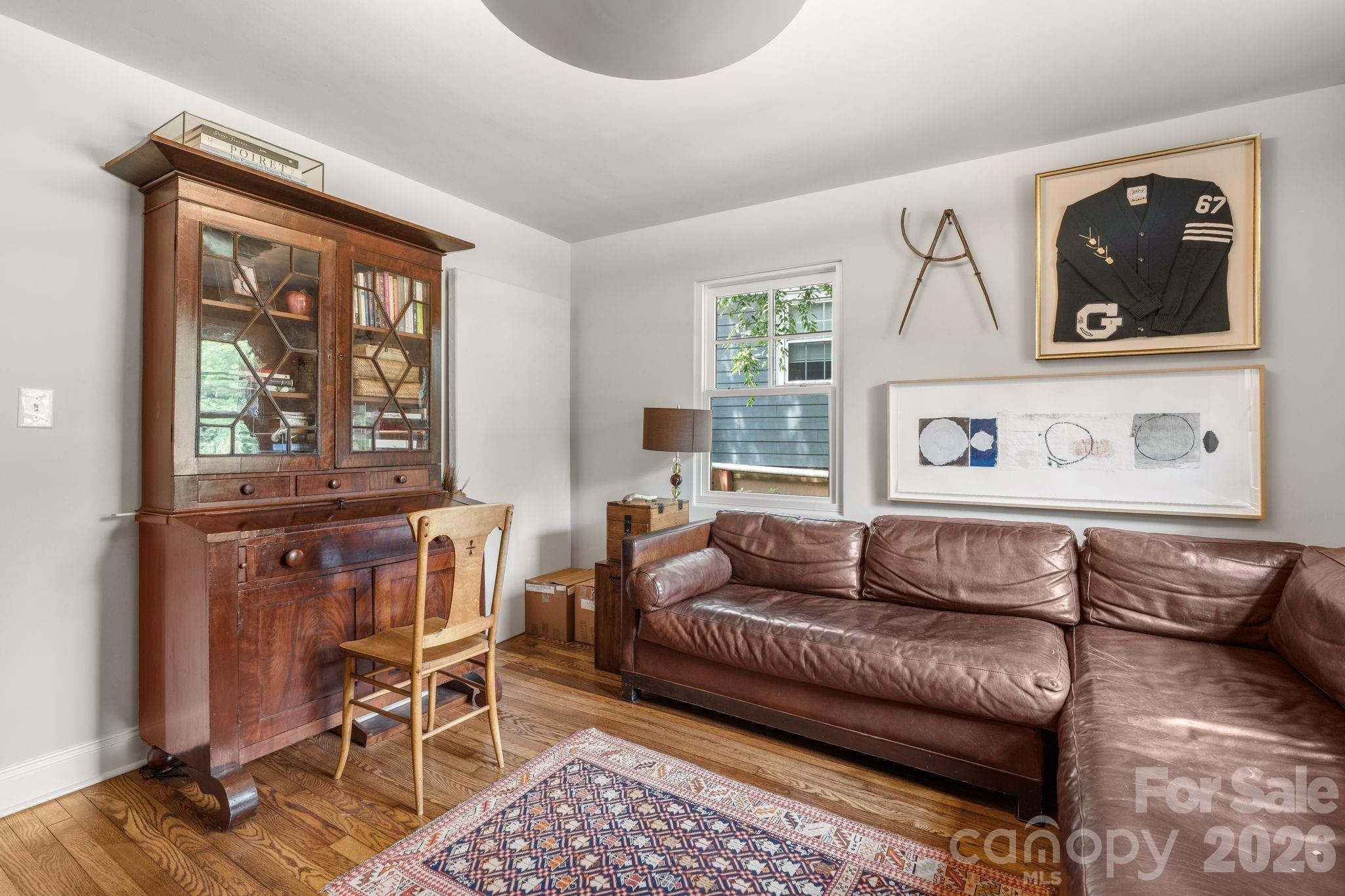 664 Lakeshore Drive — Asheville