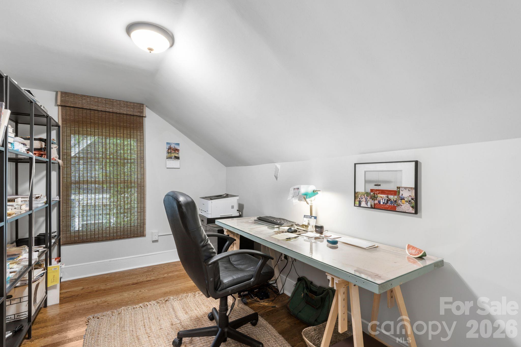 664 Lakeshore Drive — Asheville